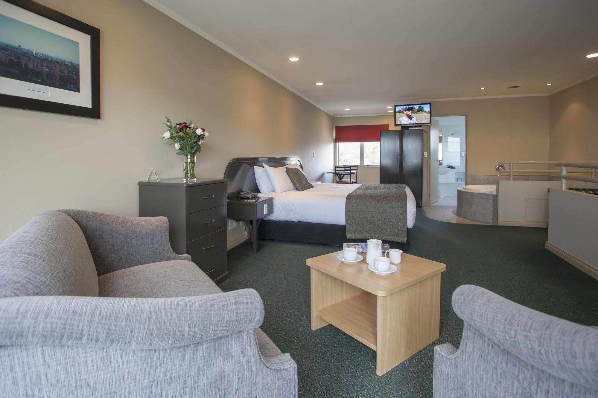 Cornwall Motor Lodge Πάλμερστον Νορθ Εξωτερικό φωτογραφία
